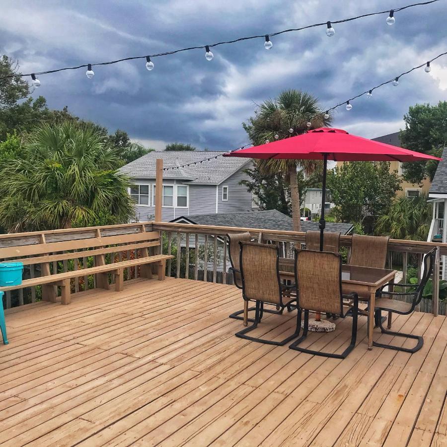 Seas The Day - 4 Blocks To The Beach, Restaurant, And Bar District - Great Deck And Outdoor Space!! Jacksonville Beach Exterior photo